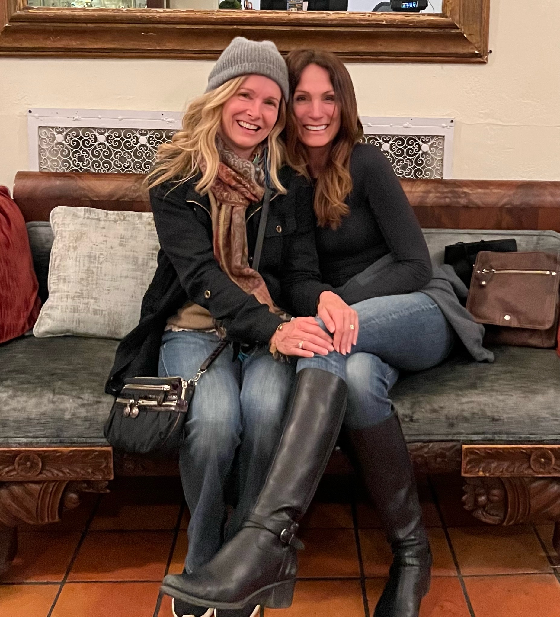 CarolAndLinda Night reading